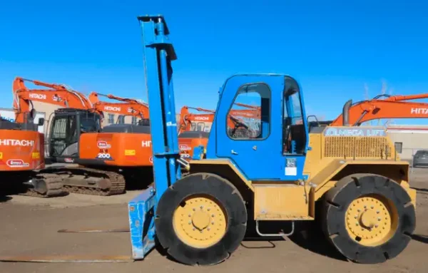 12000 LB OMEGA FORKLIFT 4 x 4 ALL WHEEL+CRAB STEER – SIDE TILT - Image 11